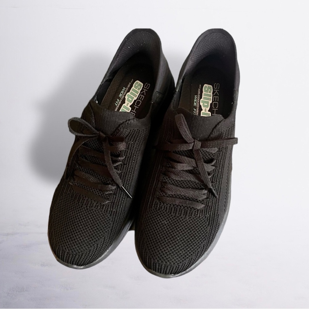 Skechers shoes